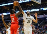 九游体育-浓眉哥回归赛场，大胜首场状态亮眼，皇家马德里观众沸腾！的简单介绍