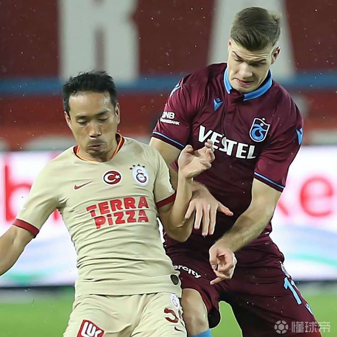 皖南黑豹队对阵庐州鲸鲨队，篮球季后赛读秒绝平，门将神扑救主——节奏掌控在手的简单介绍