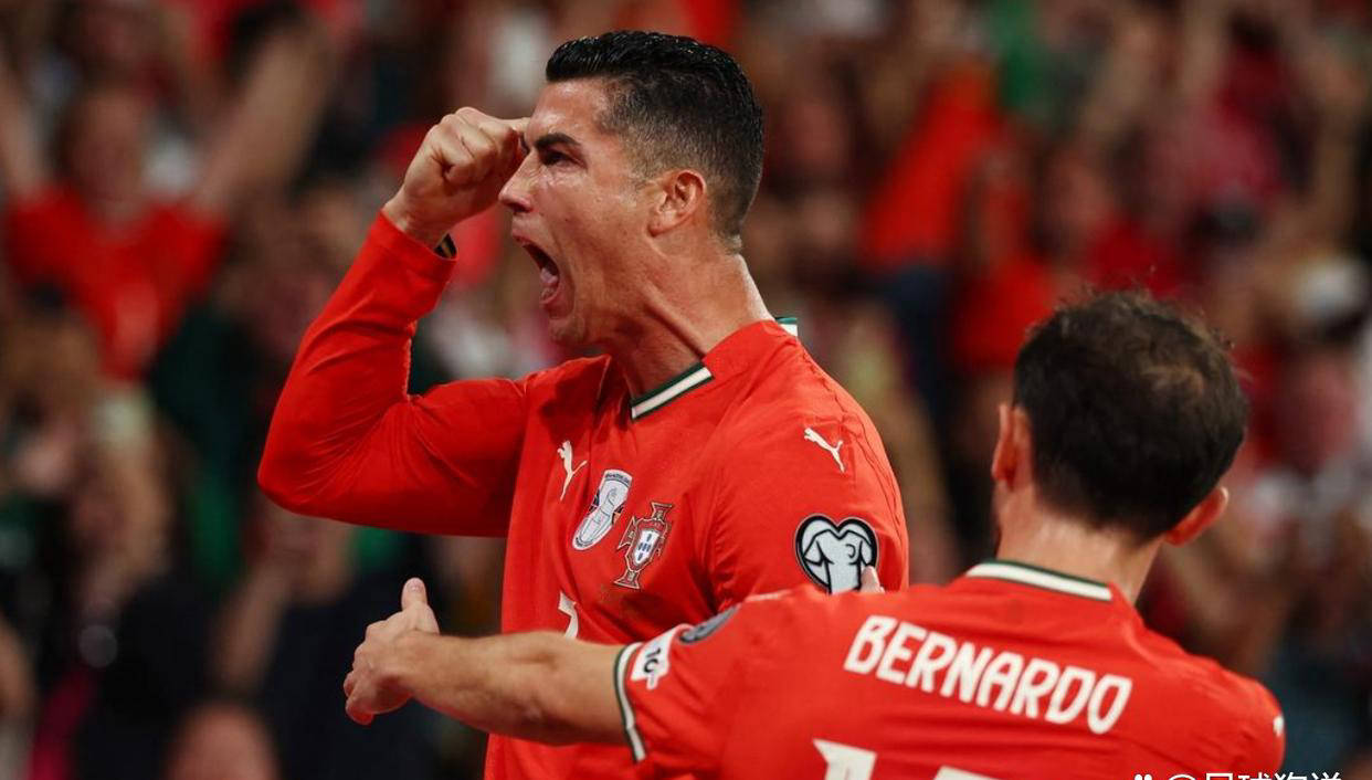 包含C罗官方宣布大比分获胜新规，瑞士队引发争议！比赛高潮迭起的词条