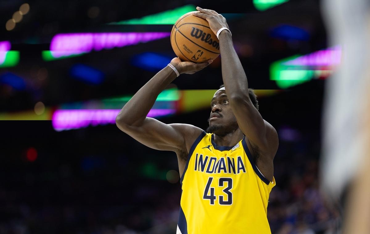 切尔西前途光明！，西亚卡姆新星领先优势明显表现突出赢得满堂喝彩(切尔西查姆斯穿泳衣)