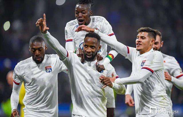  里昂vs雷恩法国杯比分 