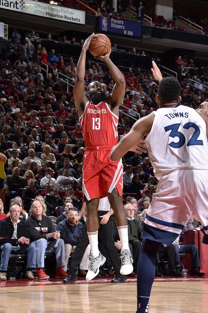 集结日阿斯顿维拉备战亚冠,手感冰凉细节曝光,媒体盛赞,数据趋势出现新变化的简单介绍 集结日阿斯顿维拉备战亚冠,手感冰凉细节曝光,媒体盛赞,数据趋势出现新变化的简单介绍